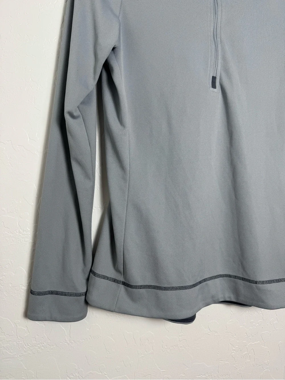 Alo Gray Cool Fit Quarter Zip Hooded Performance Pullover